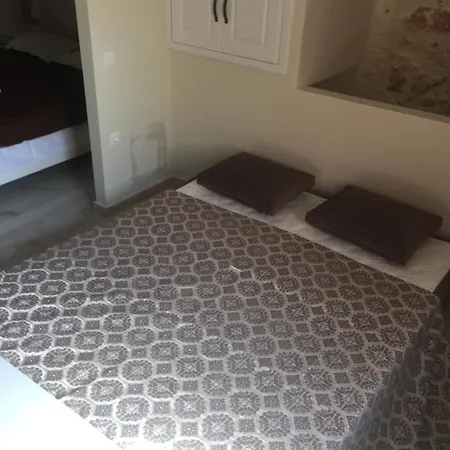 Chrisselen Palazzo Colombo Апартаменты Ханья